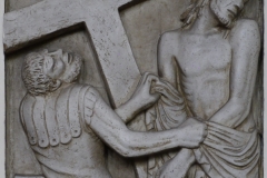 10. Station: Jesus wird seiner Kleider beraubt