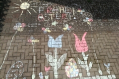 Frohe Ostern von Tojo und Liantsoa