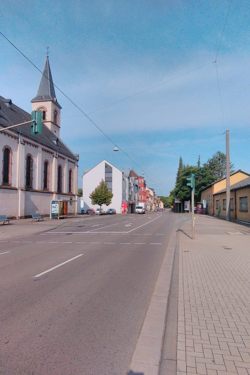 Saarbrücker Straße in Brebach